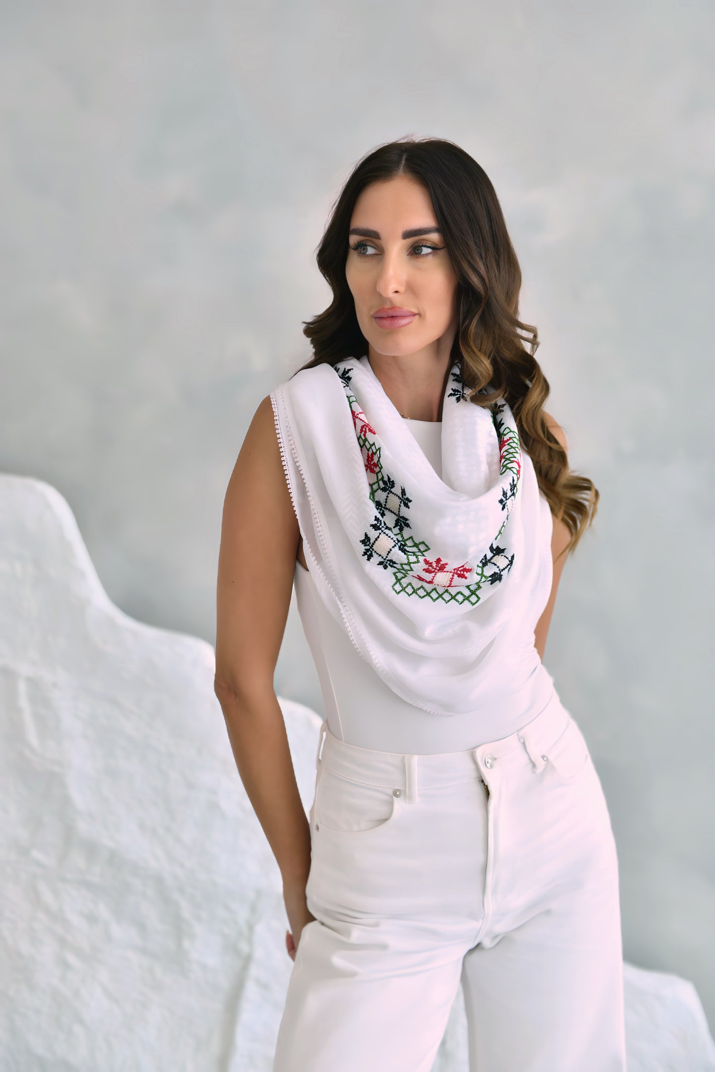 White Hand Embroidered Kuffiya