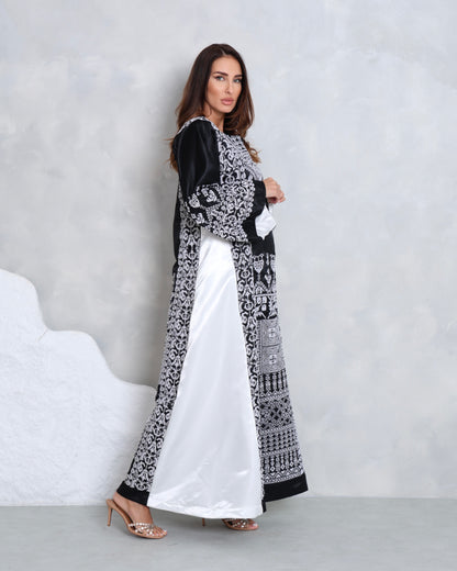 Black & White Hand Embroidered Thobe
