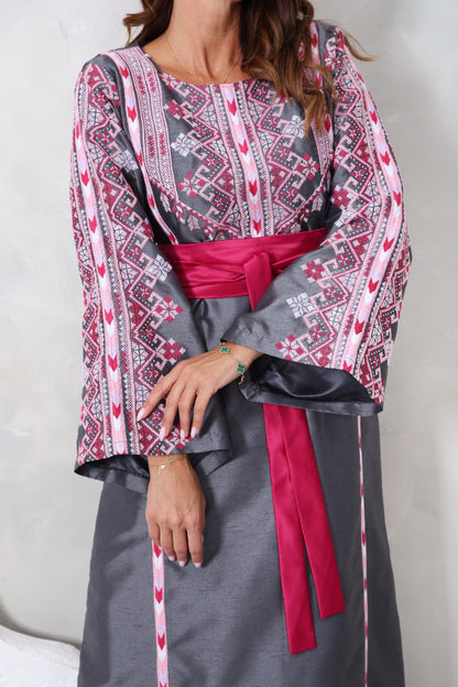 Grey & Pink Hand Embroidered Thobe