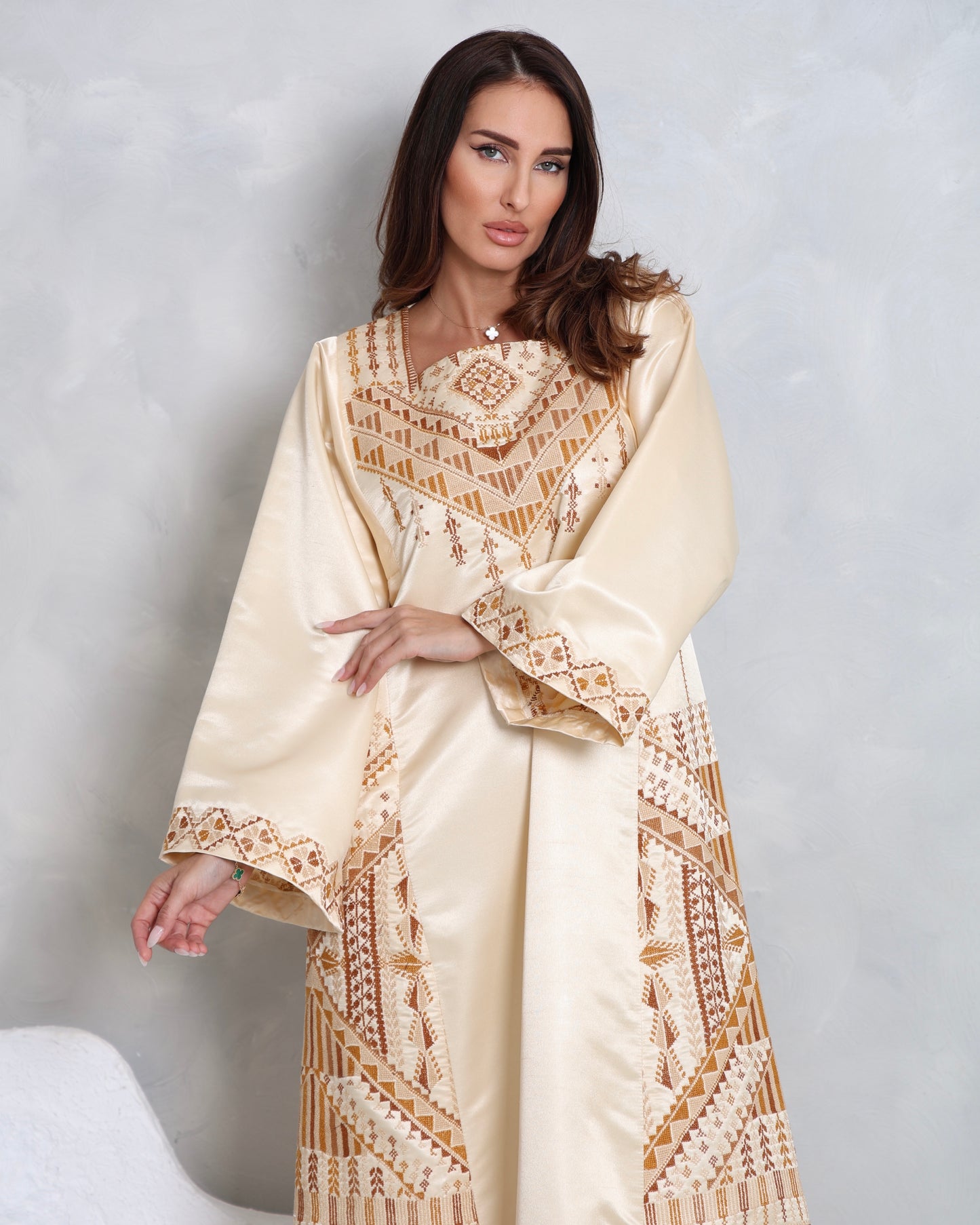 Cream Hand Embroidered Thobe